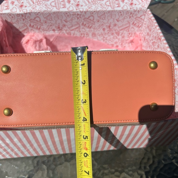 Vendula London Emporium 20th Anniversary Grab Bag - Picture 11 of 13